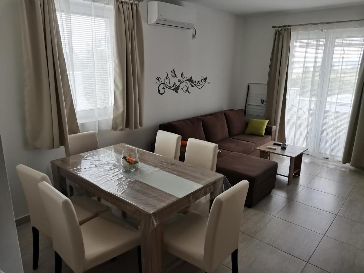 Apartman Jadranka Vir Buitenkant foto