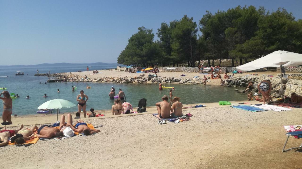 Apartman Jadranka Vir Buitenkant foto
